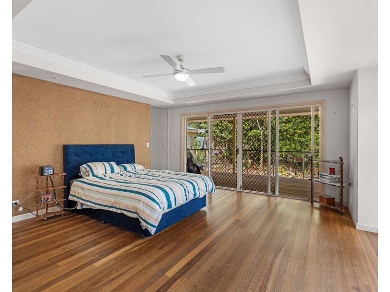 70 Smedley Drive, Pomona QLD 4568