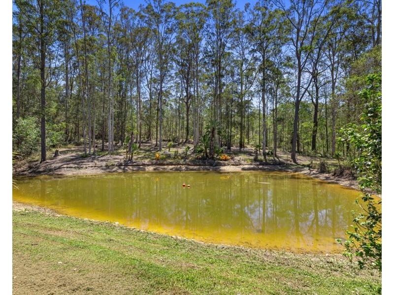 70 Smedley Drive, Pomona QLD 4568