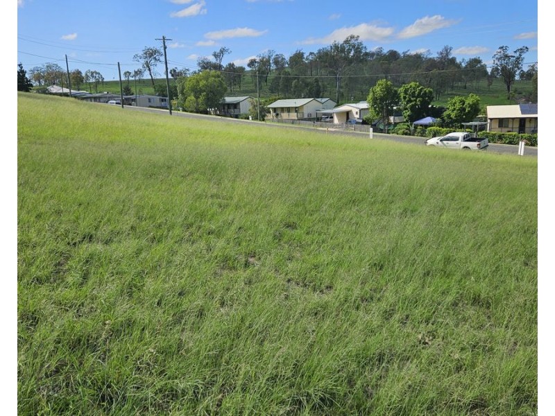 52 Laird Street, Goomeri QLD 4601