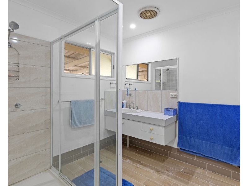 8 Hall Street, Kilkivan QLD 4600