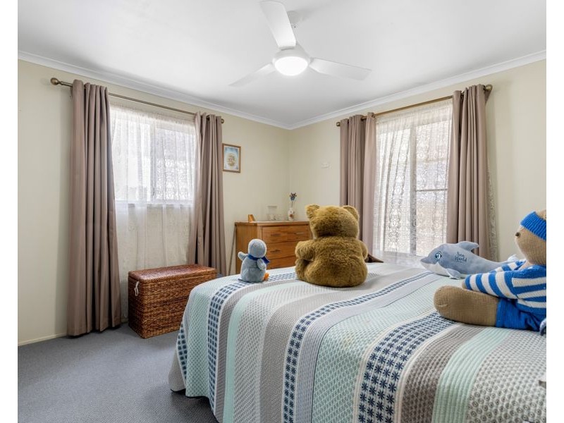 8 Hall Street, Kilkivan QLD 4600