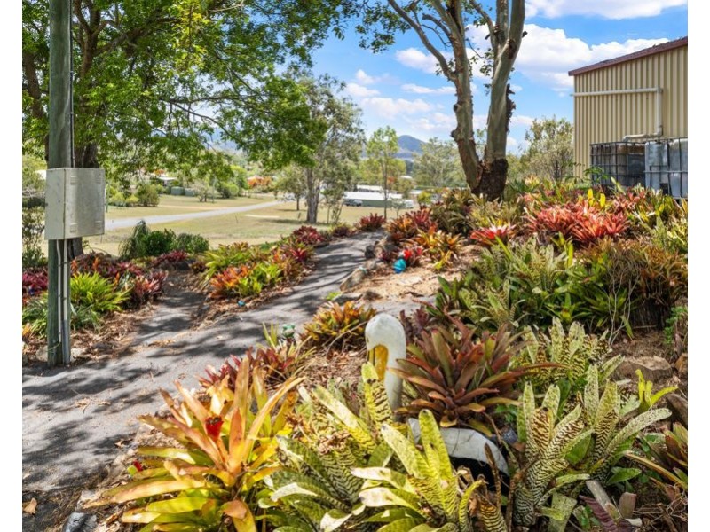 8 Hall Street, Kilkivan QLD 4600