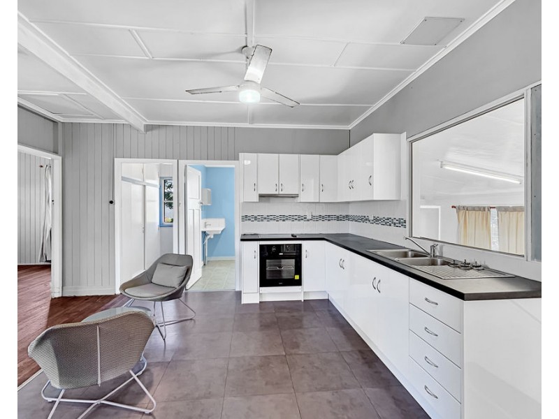 2 Alenola Street, Gympie QLD 4570