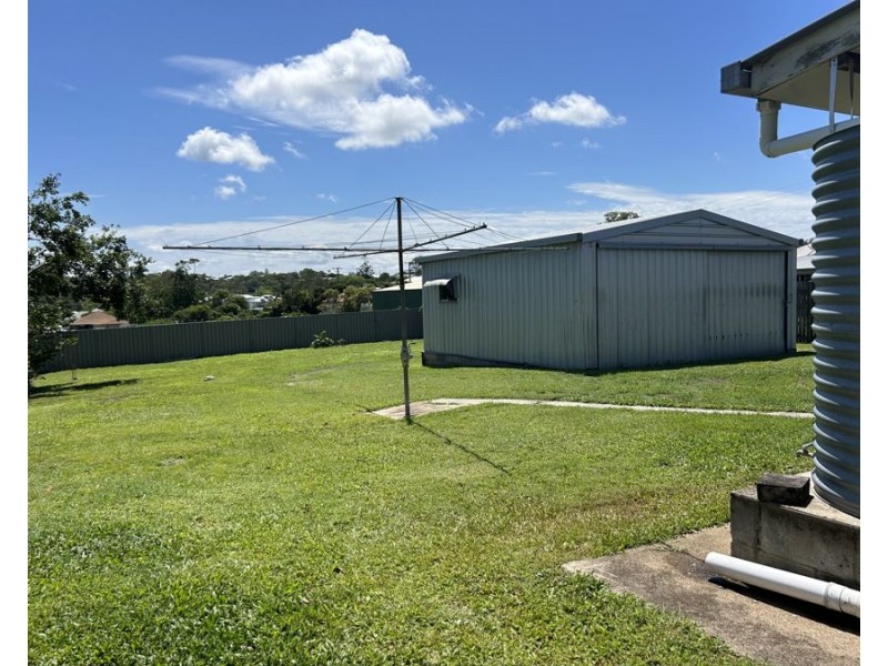2 Alenola Street, Gympie QLD 4570