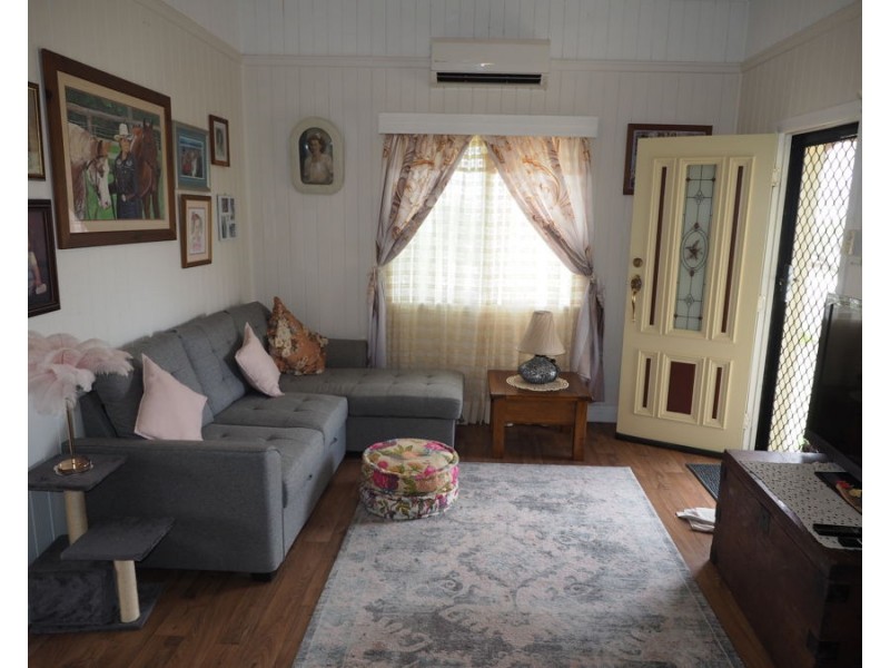 36 Jefferies Street, Murgon QLD 4605