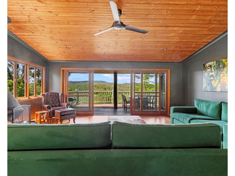 58 Francis Road, Kin Kin QLD 4571