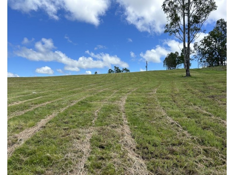 64 Wodonga Drive, Widgee QLD 4570