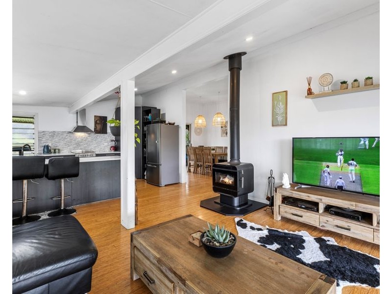 456 Beenham Valley Road, Beenaam Valley QLD 4570