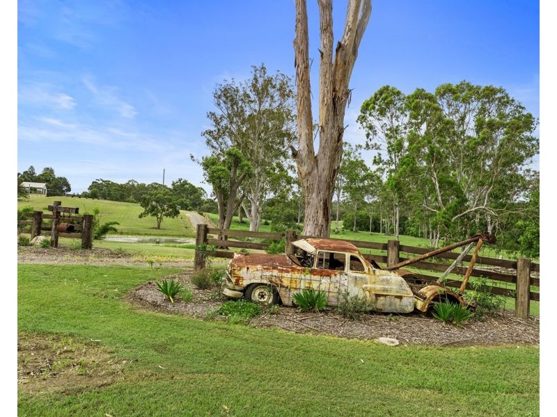 170 Tin Can Bay Road, Victory Heights QLD 4570