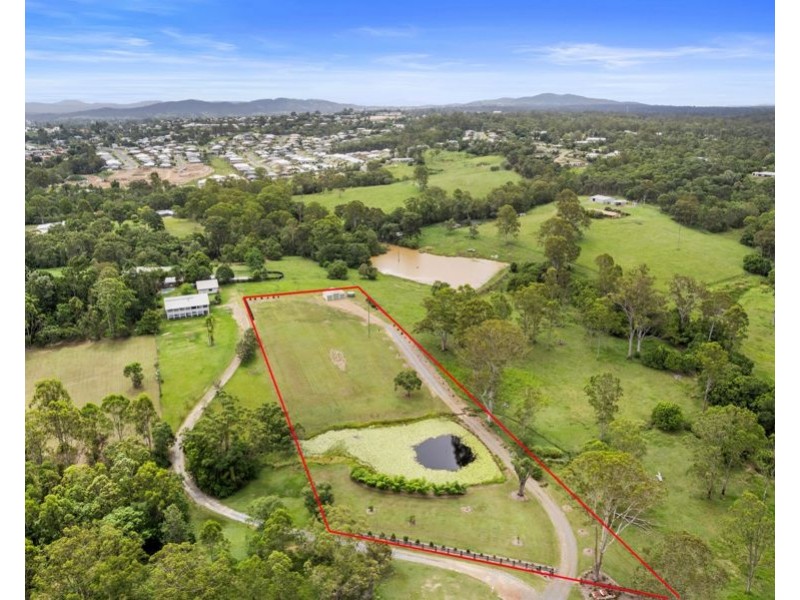 170 Tin Can Bay Road, Victory Heights QLD 4570