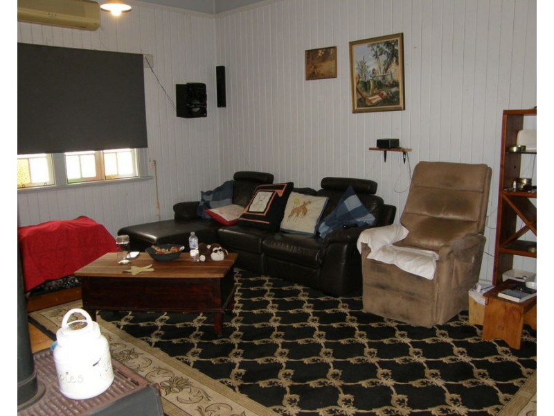 3 Dahlke Street, Goomeri QLD 4601