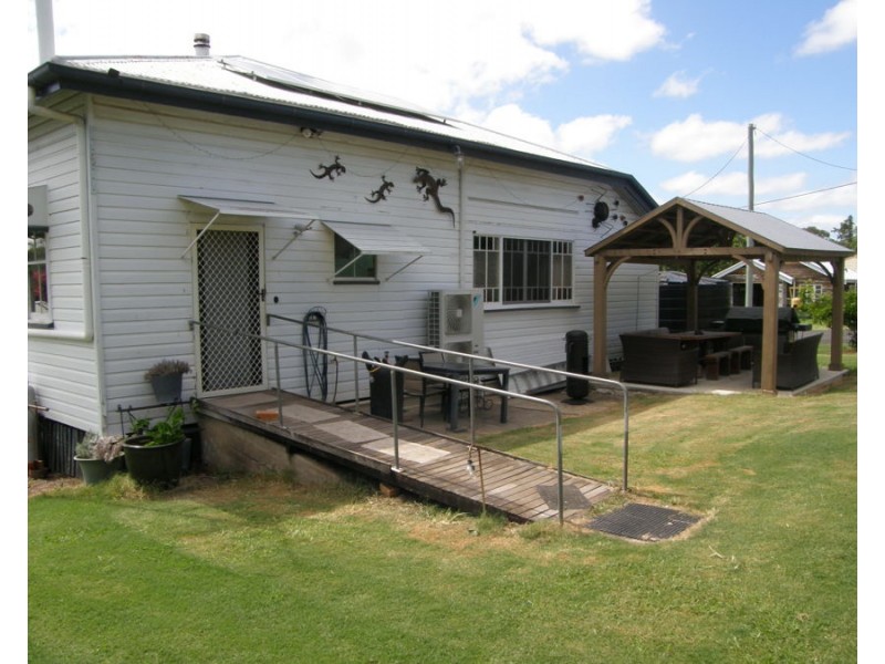 3 Dahlke Street, Goomeri QLD 4601