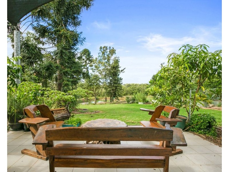 288 Mc Intosh Creek Road, Jones Hill QLD 4570