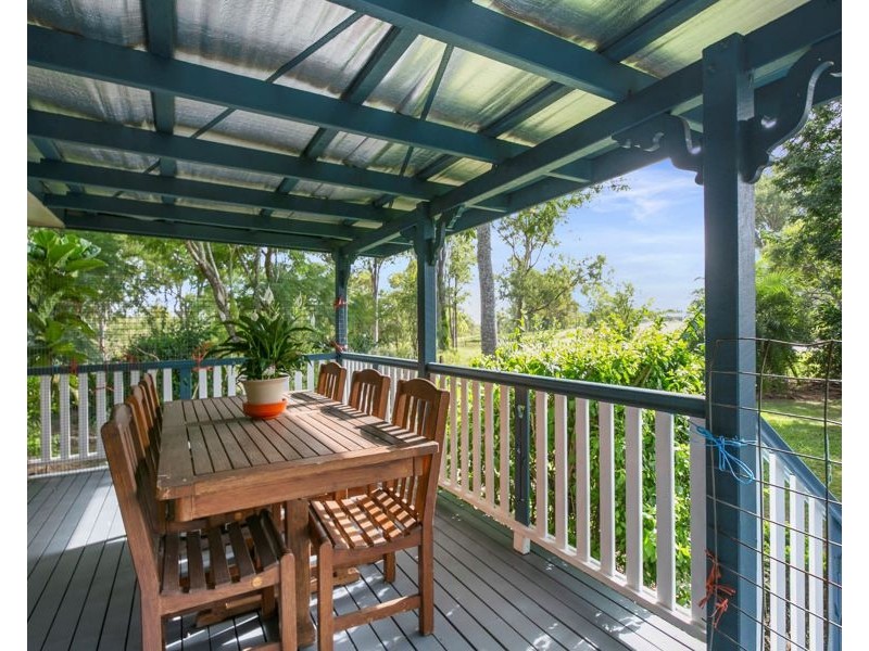 288 Mc Intosh Creek Road, Jones Hill QLD 4570