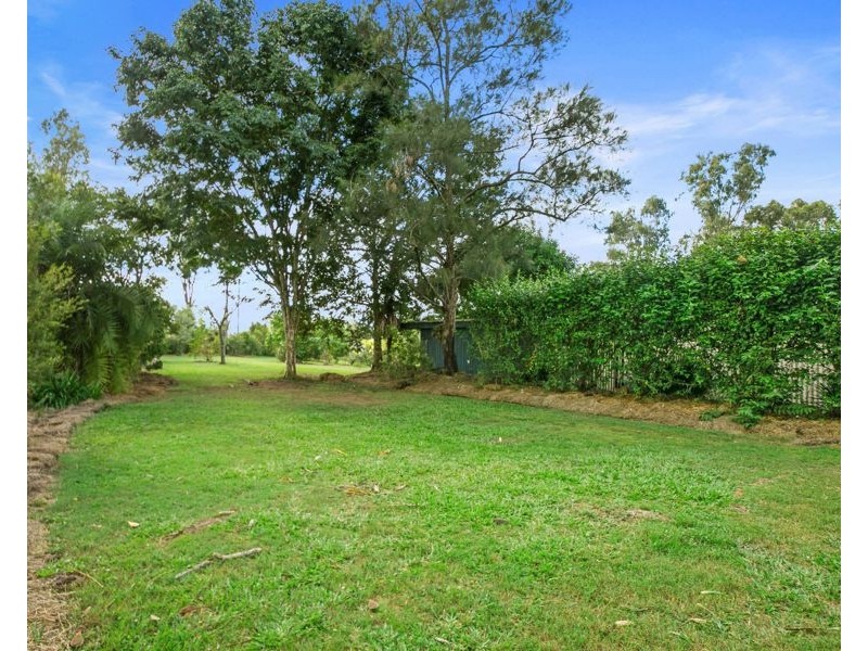 288 Mc Intosh Creek Road, Jones Hill QLD 4570