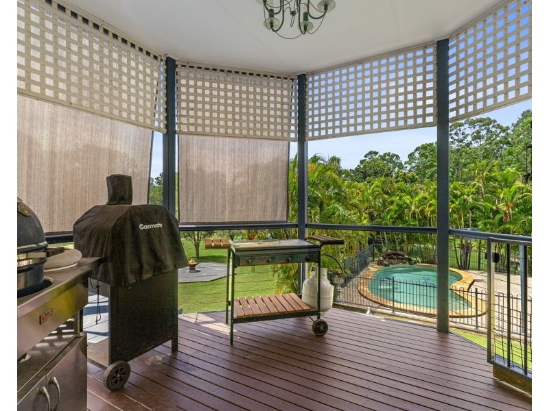 16 Smedley Drive, Pomona QLD 4568