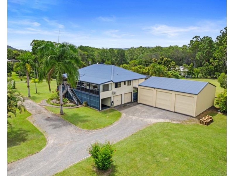 16 Smedley Drive, Pomona QLD 4568