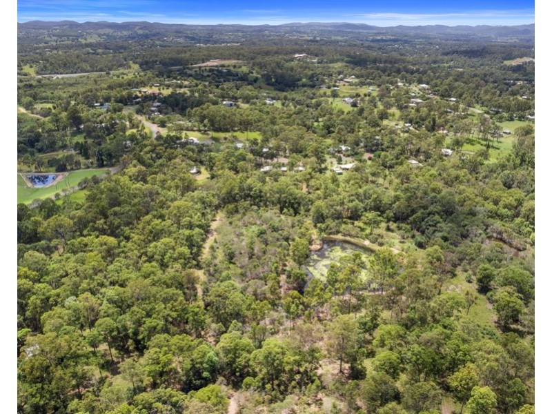 274 Nash Road, Tamaree QLD 4570