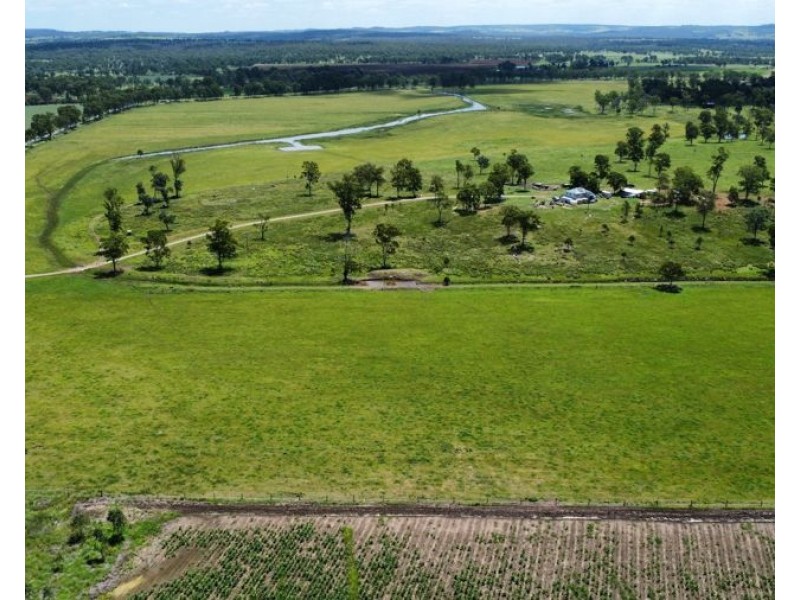 1924 Silverleaf Road, Wooroonden QLD 4605