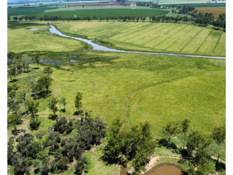 1924 Silverleaf Road, Wooroonden QLD 4605