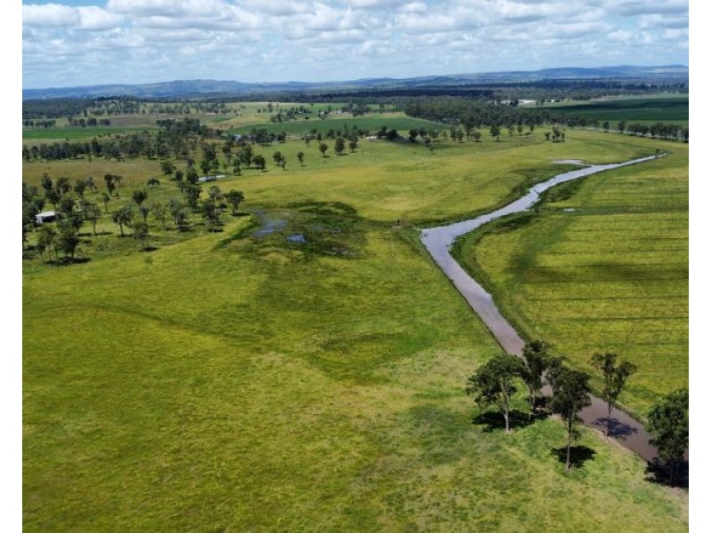 1924 Silverleaf Road, Wooroonden QLD 4605