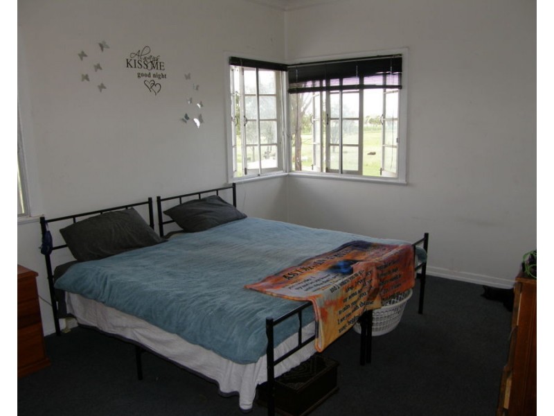 1924 Silverleaf Road, Wooroonden QLD 4605