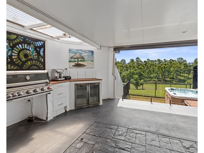 81 Fraser Road, Araluen QLD 4570