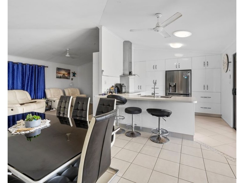 81 Fraser Road, Araluen QLD 4570