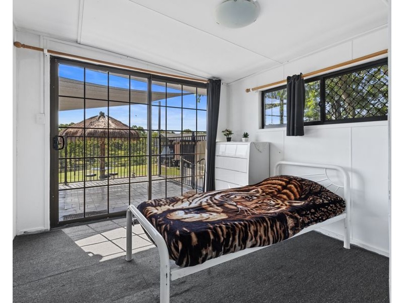 81 Fraser Road, Araluen QLD 4570