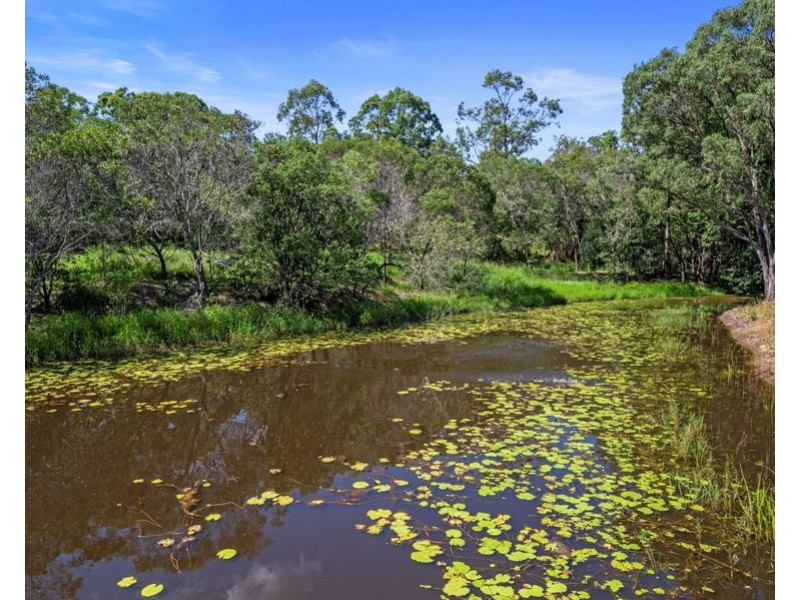 81 Fraser Road, Araluen QLD 4570