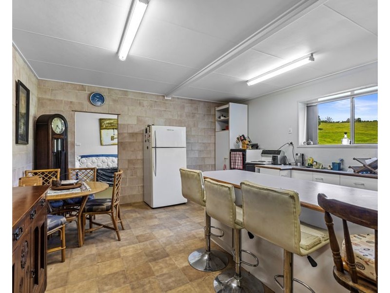 204 Treeby Road, Wilsons Pocket QLD 4570