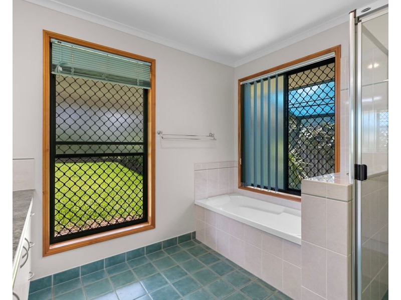 3a Sorensen Road, Southside QLD 4570