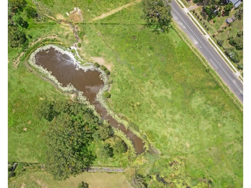 3a Sorensen Road, Southside QLD 4570