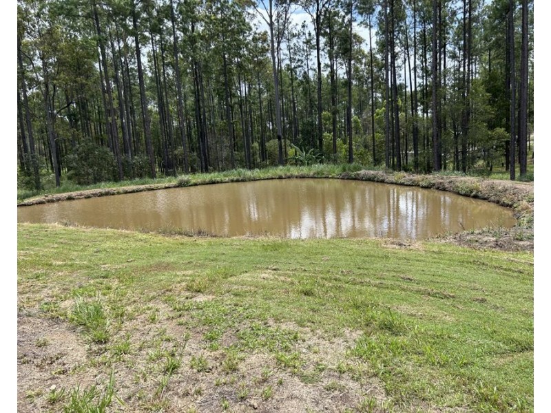 185 Arborfive Road, Glenwood QLD 4570