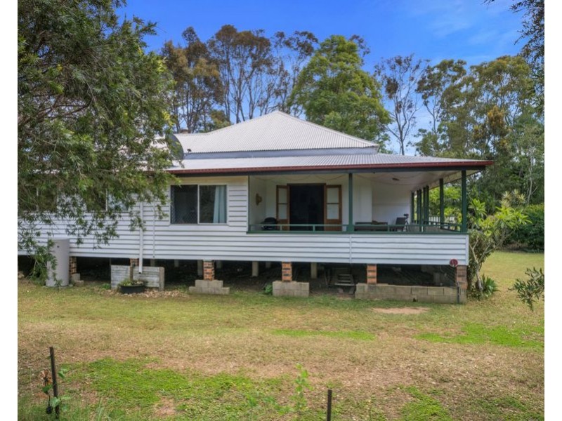 710 Old Goomboorian Road, Veteran QLD 4570