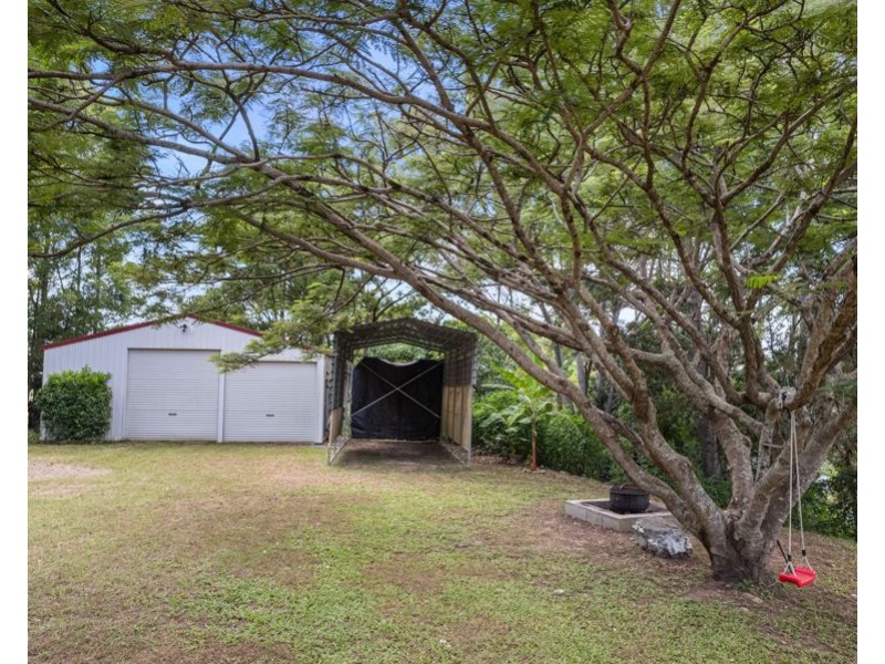 710 Old Goomboorian Road, Veteran QLD 4570