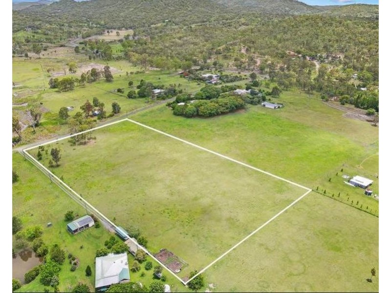 27 Beer Road, Kilkivan QLD 4600