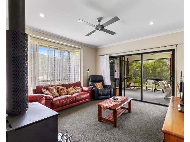 109 Rossmore Road, Kilkivan QLD 4600