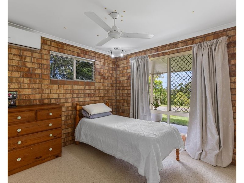 389 Noosa Road, Mothar Mountain QLD 4570