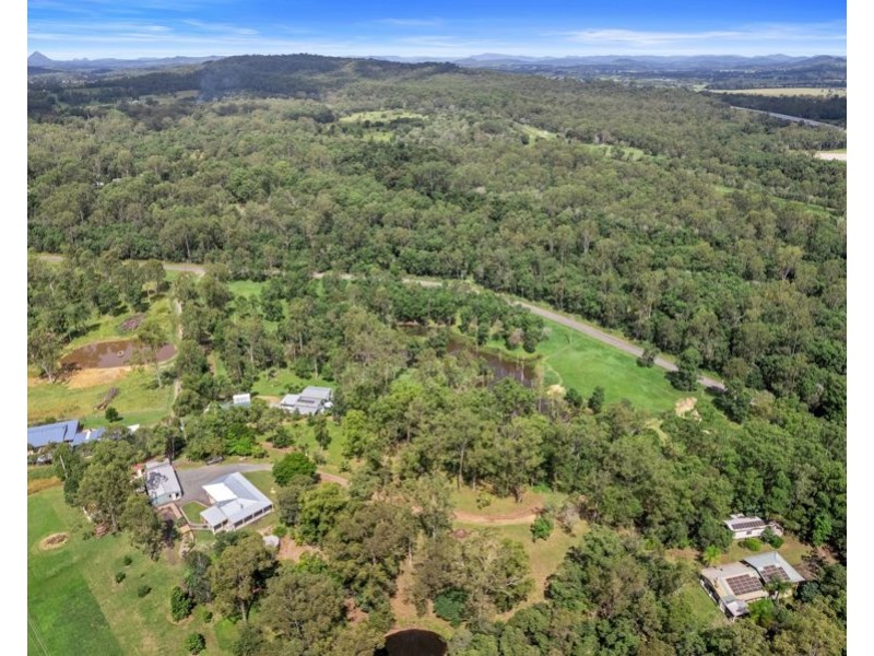 389 Noosa Road, Mothar Mountain QLD 4570