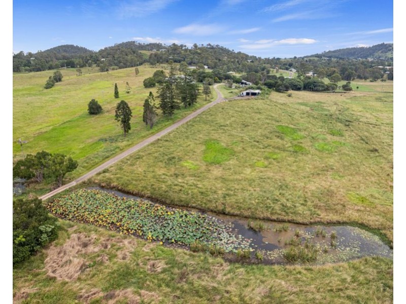 49 McCullough Road, Chatsworth QLD 4570