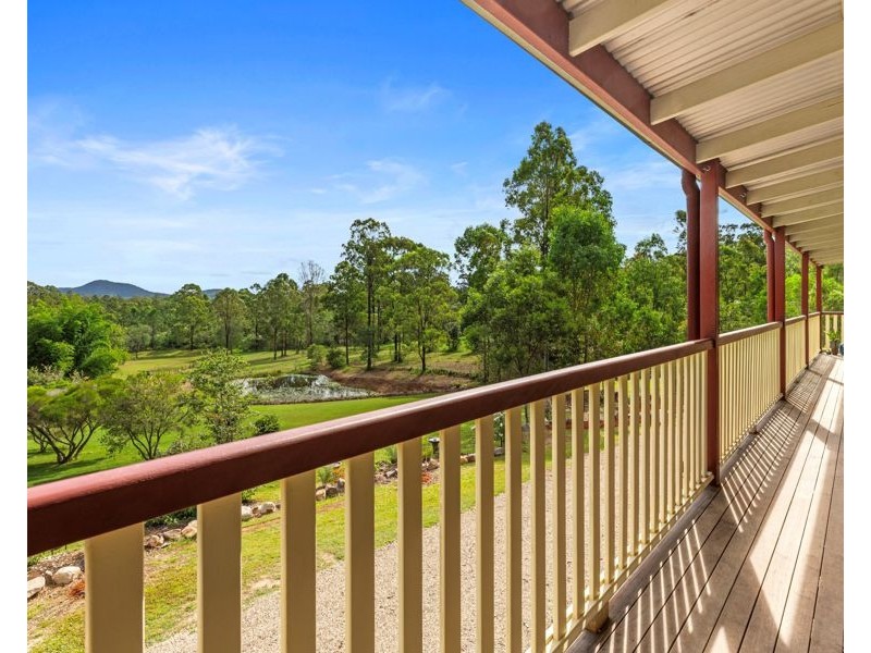518 Beckmanns Road, Glenwood QLD 4570