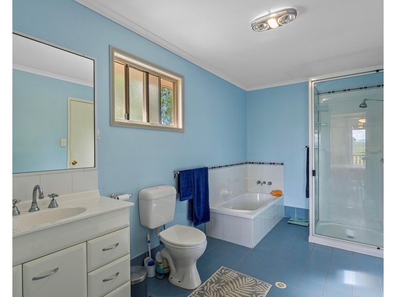 518 Beckmanns Road, Glenwood QLD 4570