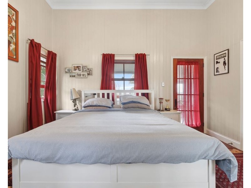 414 Middle Road, Proston QLD 4613