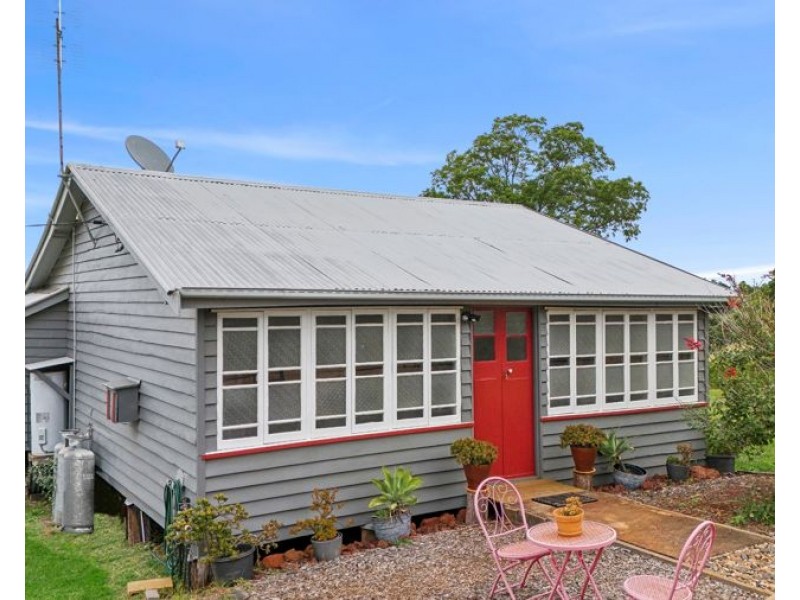 414 Middle Road, Proston QLD 4613