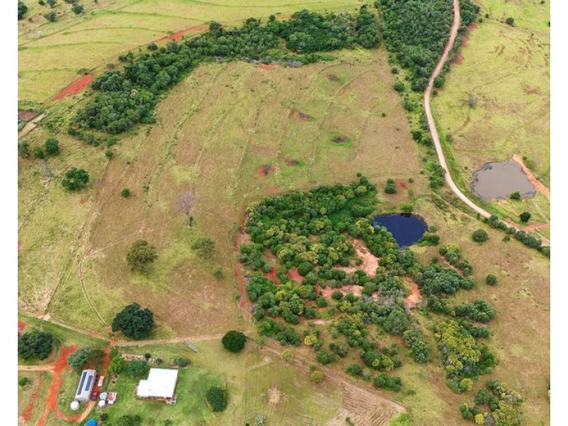 414 Middle Road, Proston QLD 4613