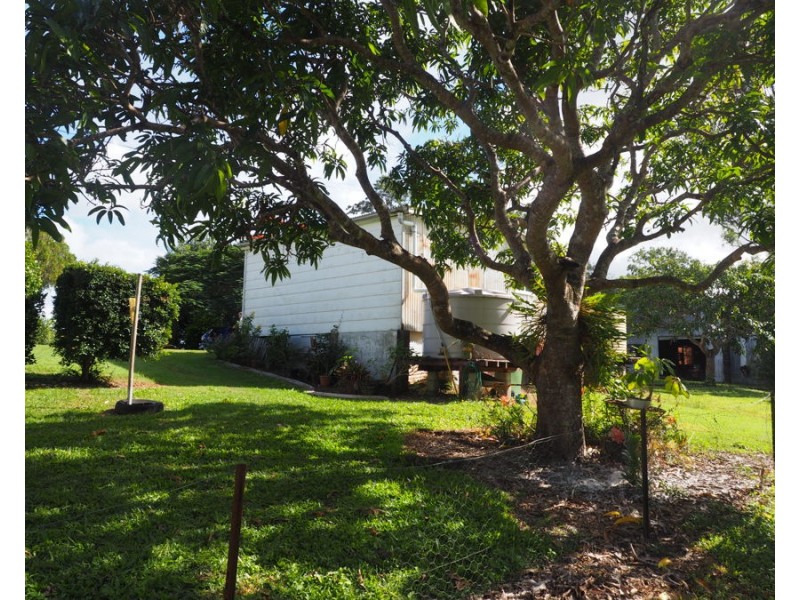 53 Banks Pocket Road, Gympie QLD 4570