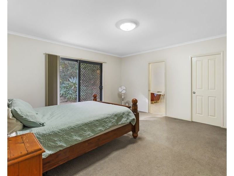 98 Benson Road, Araluen QLD 4570