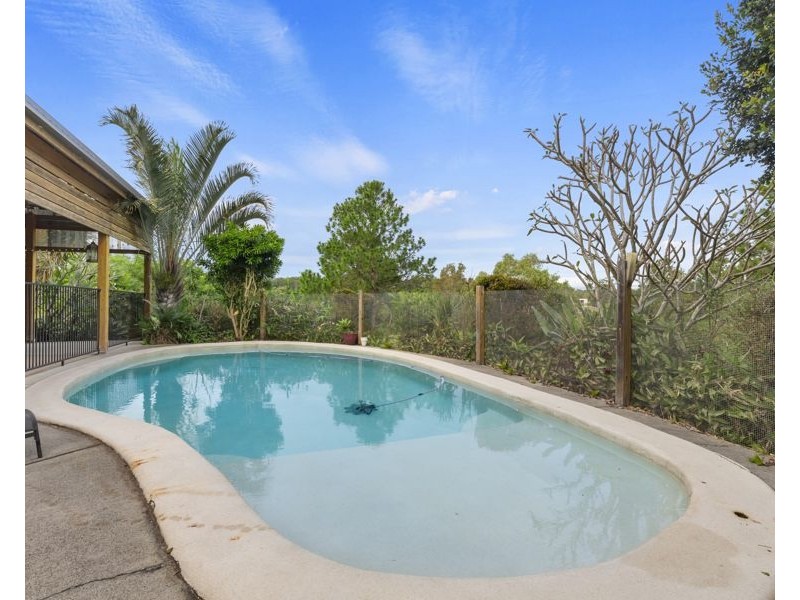 98 Benson Road, Araluen QLD 4570