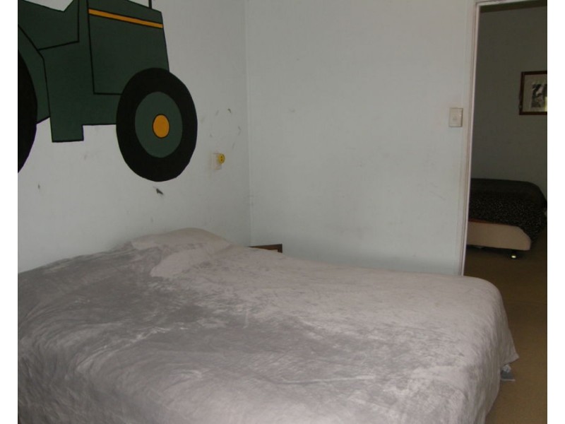 9 Oakey Creek Road, Cinnabar QLD 4600